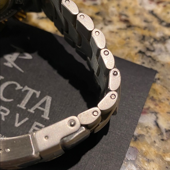 Invicta Bolt Reserve Swiss Quartz Chronograph Men’s Watch Model 21355.